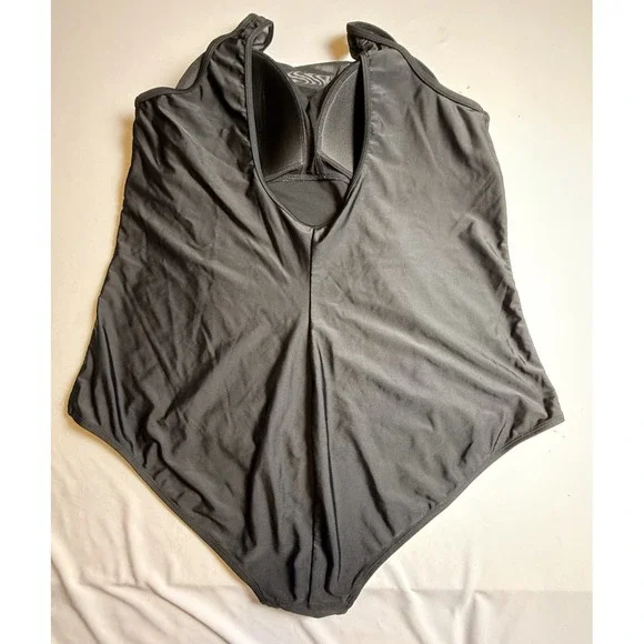 Torrid Black Hi‎ Neck Mesh Scoop Back One Piece Bathing Suit Size 4X-711 - Picture 5 of 7